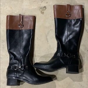 Black & brown leather Bandolino boots - size 9